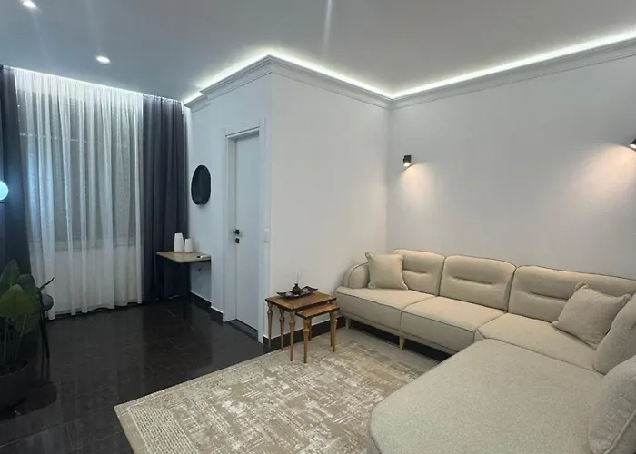 Checkpoint Tirana Apartments