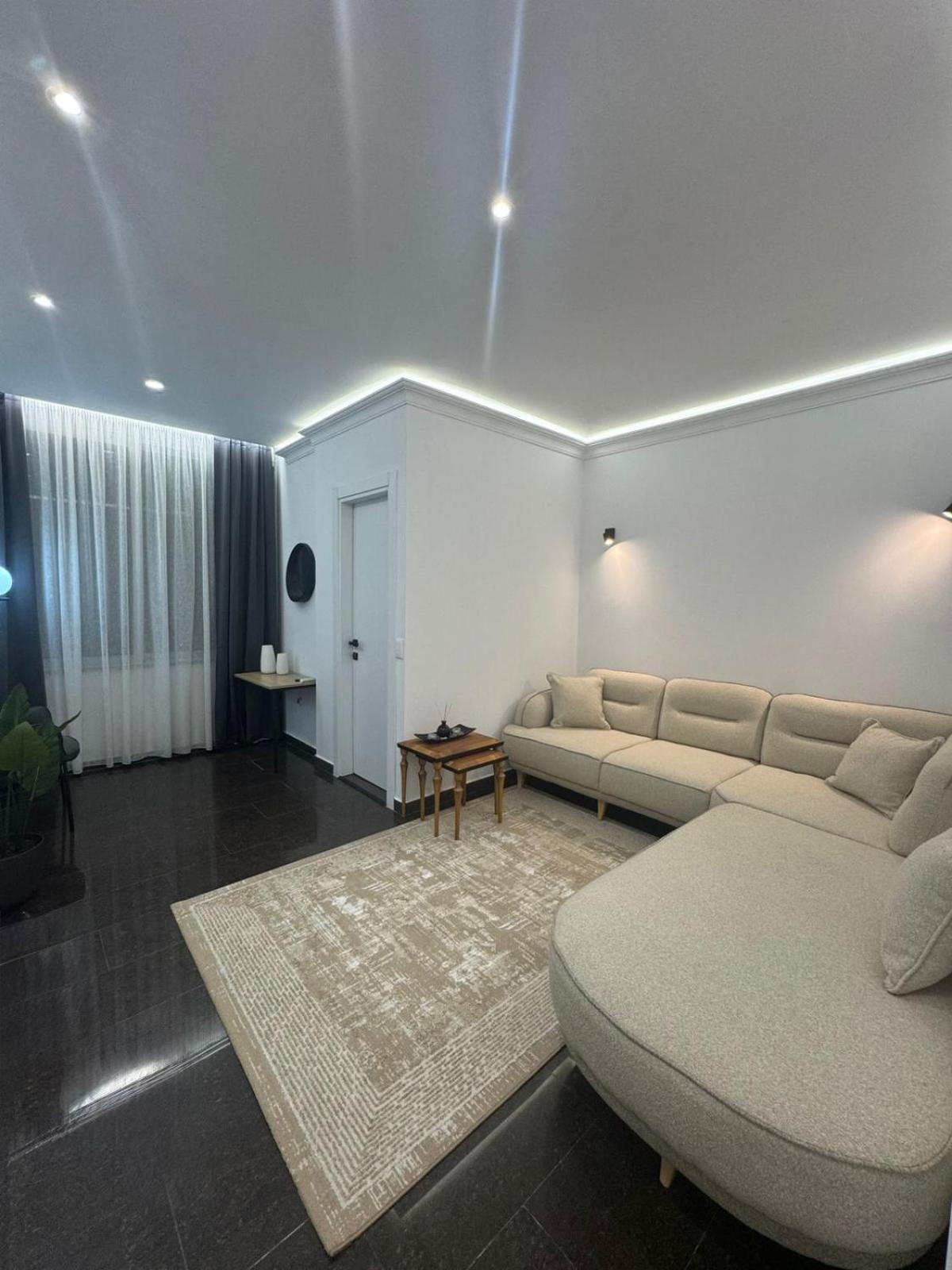Apartament Checkpoint *